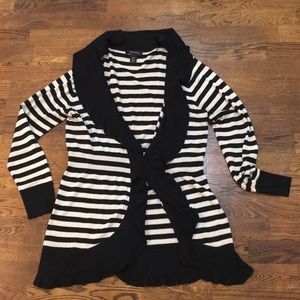 Gorgeous WHBM cardigan sweater XL